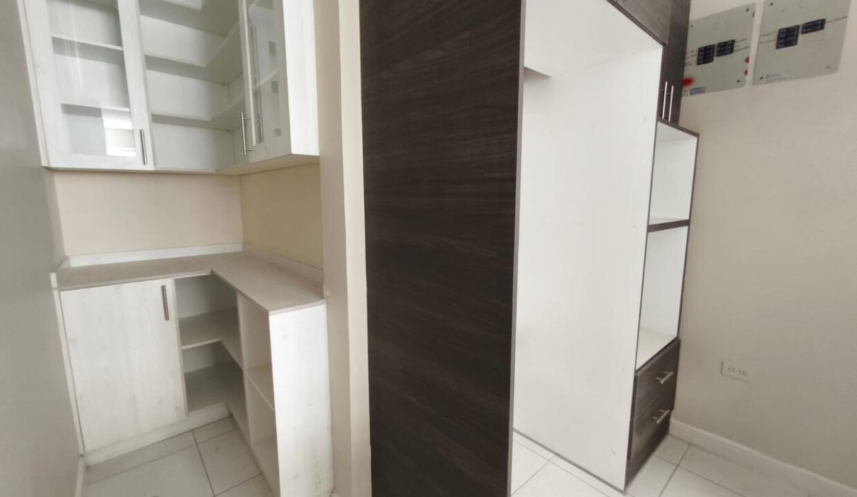 MUEBLES