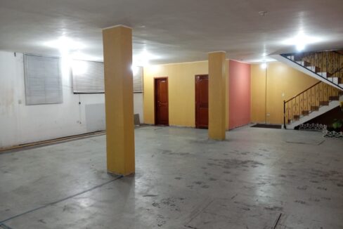 PARQUEADERO
